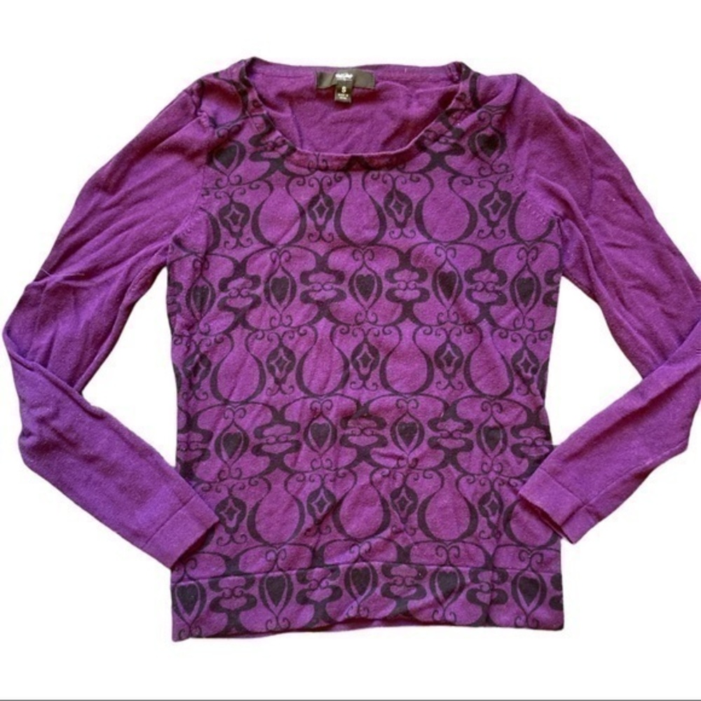 Mossimo size small purple soft sweater with black stylish pattern, super soft